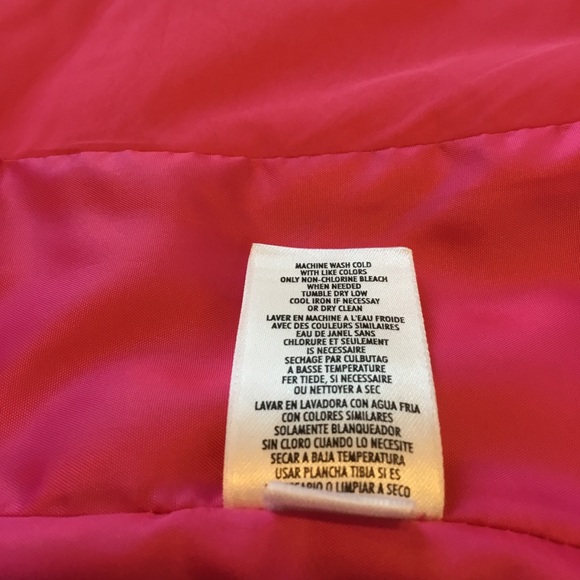 Pink Puffer Type Vest, Small, Full Zipper, Pockets - Picture 7 of 7